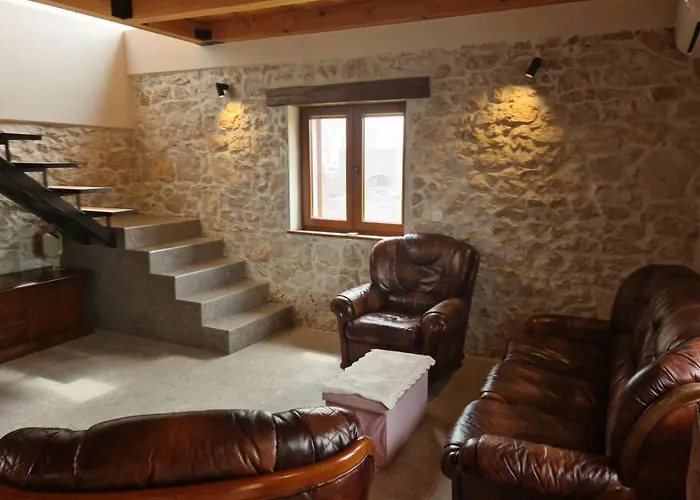 Privatna Kuca Za Odmor * Privlaka (Zadar)